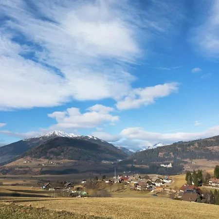 Picturesque Apartment In Thomatal Salzburg Near Forest Apartman