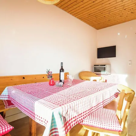 Apartman Picturesque Apartment In Thomatal Salzburg Near Forest